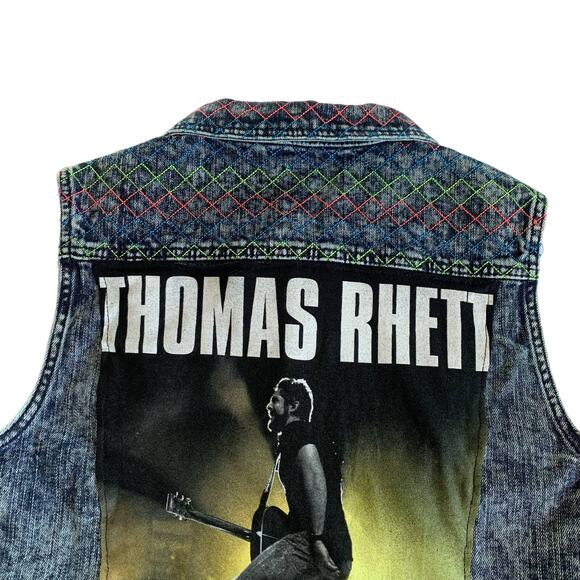 Via Penny Lane Reworked Apparel | Thomas Rhett Custom Upcycled Denim Vest - Picture 3 of 10